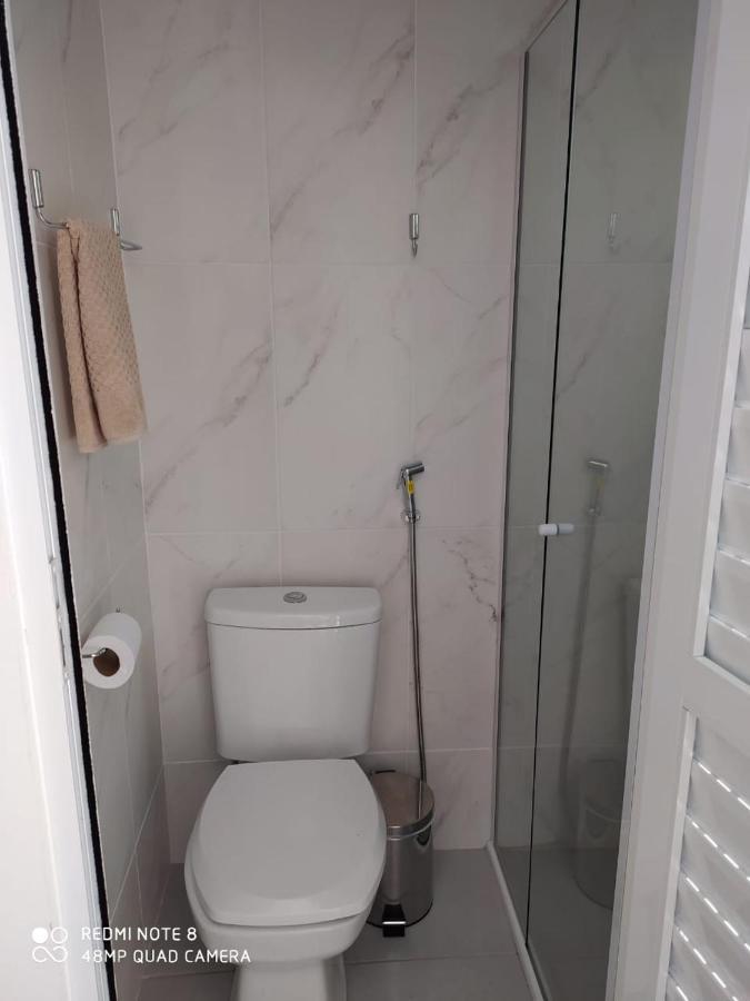 Апартаменты Pousada Casa Verde - Quartos Individuais - Smart Tv 32 - E Banheiro Privativo Итажаи Экстерьер фото